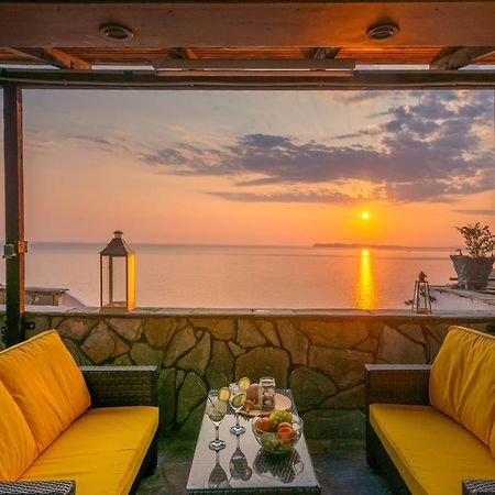 Arilla Beach Hotel Perdika  Buitenkant foto