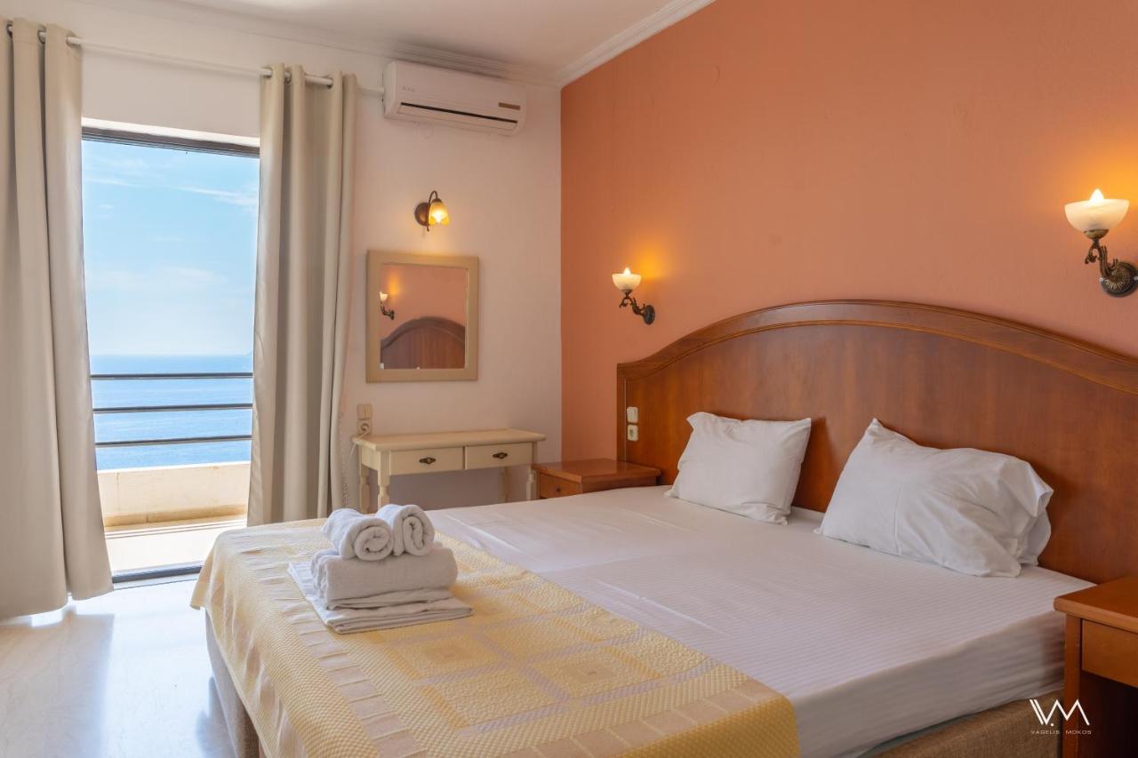 Arilla Beach Hotel Perdika  Buitenkant foto